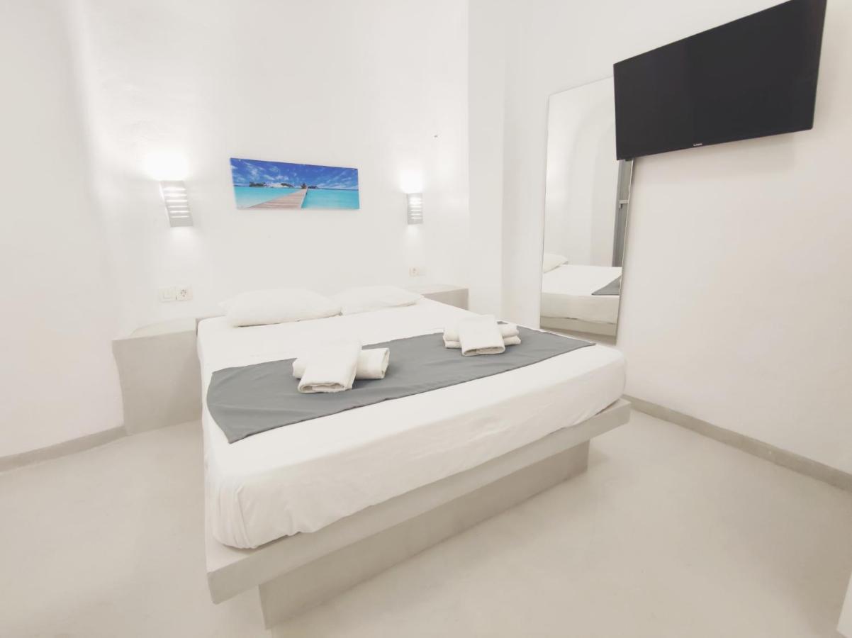 Fira Spirit Getaway Fira (Santorini) Exterior photo